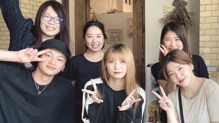 スタッフの医療費を<br>会社が負担します♪